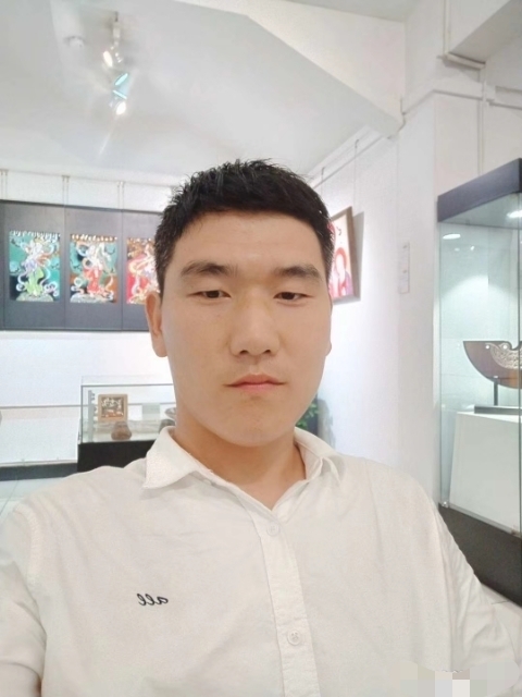 自律人生的第一张照片--洛阳认干亲服务网